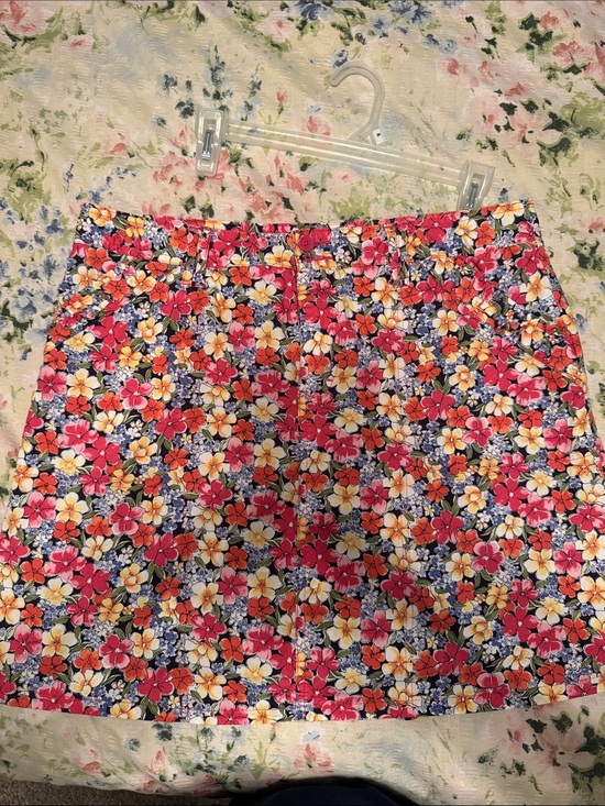 White Stag Dresses & Skirts - White Stag Floral A-Line Skirt in Red, Yellow, Blue, Cream